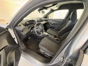 Peugeot 2008 hybrid - 3000km, 2025 - imagine 3