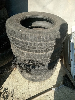 225/70R15C m+s