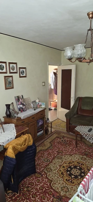Apartament 3 camere, 68 mp, zona Rovine - imagine 11