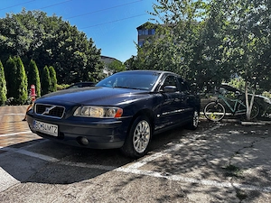 Volvo S60 | 2.4 D5 (163 CP) | Manuală | 2004 | Întreținut, Revizuit - imagine 4