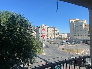 Vand apartament 2 camere zona Intim