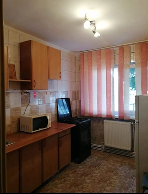 Închiriez apartament cu o cameră zona Obor  - imagine 5