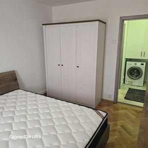 Inchiriez apartament  2 camere in Campina mobilat si utilat complet, aer conditionat,totu este nou - imagine 16