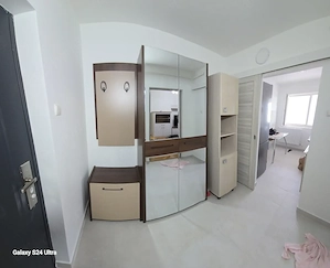 Inchiriez apartament  2 camere in Campina mobilat si utilat complet, aer conditionat,totu este nou - imagine 4