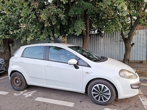 Vand Fiat Punto 1.3 Multijet 2011 - imagine 2