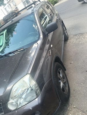 Vand nissan xtrail t31 - imagine 2