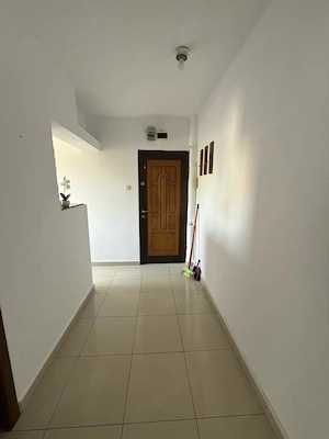 Apartament renovat, 2 camere, 43 mp utili, etaj 4/5 - Girocului - imagine 6