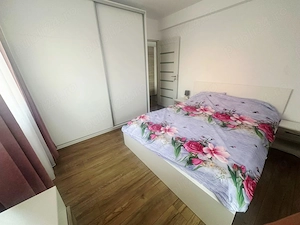 Închiriez apartament - imagine 3