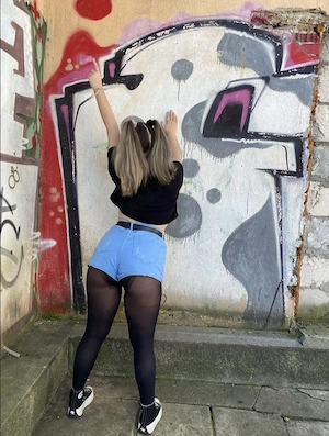 Ioana din Republica Moldova show detalii WHATSAPP