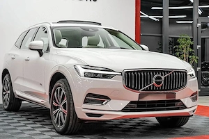 Volvo XC60 T6 AWD 4x4 plug-in hybrid 340 CP An 2021 - imagine 4