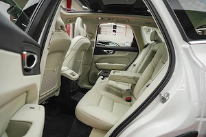 Volvo XC60 T6 AWD 4x4 plug-in hybrid 340 CP An 2021 - imagine 5