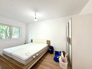 Apartament spatios si renovat, 3 camere, 70 mp utili, parter - Zona Aradului - imagine 5