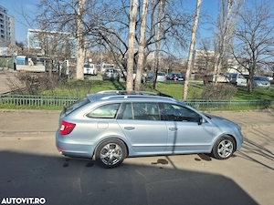 Skoda Superb Elegance 2.0TSI combi - imagine 3