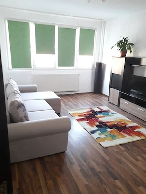 Proprietar inchiriez apartament cu 2 camere Gh Lazar 