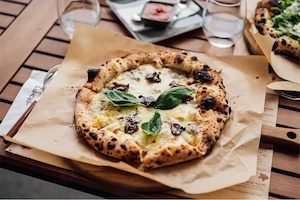 Sunt Pizza Chef Ofer Consultanta În Restaurant  - imagine 3