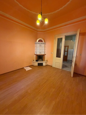 Apartament la casa pe str. Eminescu