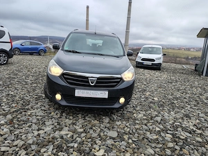 Dacia Lodgy 1.5 dCi 90 - 7 Locuri  - imagine 2