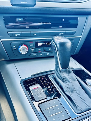Audi A6 2.0TDI 150 CP Ultra Premium Edition 2016 Euro 6 AUTOMAT LED PIELE NAVI - imagine 10