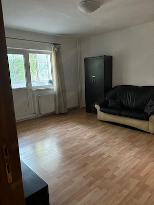 Apartament 2 Camere Vitan, Centrala Proprie, Pefriendly - imagine 3