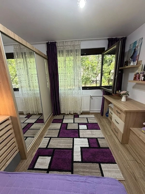 4 camere, 82 mp, parter, parcare, boxă, renovat, metrou la 400 m - imagine 3
