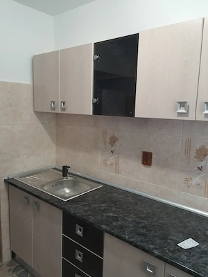 Inchiriez apartament 2 camere in Campina Strada Eruptiei - imagine 14
