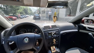 Vand skoda octavia 2, prima inmatriculare 2007, 1,9 TDI -doar 95.400 km reali, unic proprietar - imagine 2