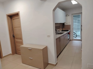 Închiriez apartament cu 3 camere + loc de parcare   Aparatorii Patriei   Metalurgie| - imagine 7