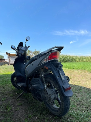 Kymco Agility 50 4T   50 cm     16.800 km  Vând Kymco Agility 50,   - imagine 3