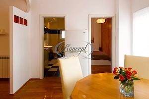 Zona Complexului Diana, apartament mobilat cu parcare - imagine 6