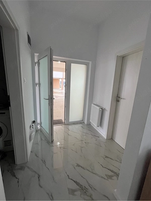 Apartament Giroc 1 camare, bucatarie separata, 6 locuri de parcare - imagine 5