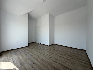 Duplex unit prin camera tehnica, 102mp utili, 350mp teren - Covaci - imagine 8