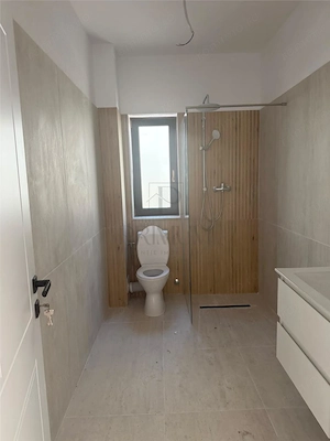 MOSNITA - COMPARTIMENTARE EXCELENTA - FOARTE SPATIOS - DUPLEX - imagine 4