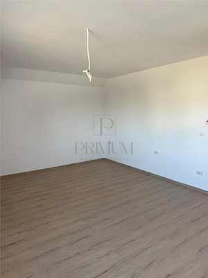 MOSNITA - COMPARTIMENTARE EXCELENTA - FOARTE SPATIOS - DUPLEX - imagine 5