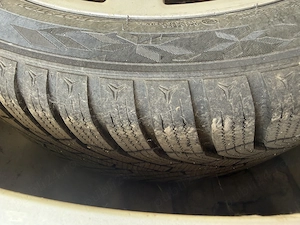Vand anvelope de iarna Kumho 245/45/R18 100V ca noi - 1800 Ron - imagine 3