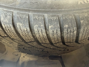 Vand anvelope de iarna Kumho 245/45/R18 100V ca noi - 1800 Ron - imagine 6