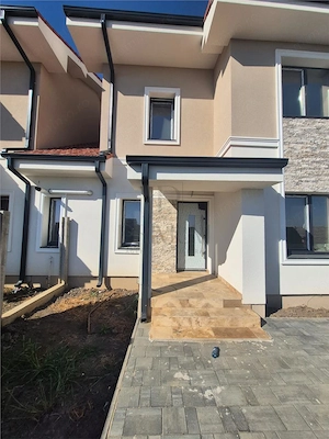 Duplex despartit - zona excelenta - finiaje premium - imagine 2