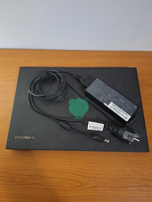 Vând laptop Lenovo T450
