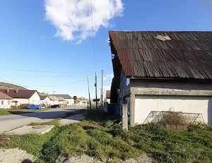 Teren + casa de vanzare, sat Nires - imagine 4