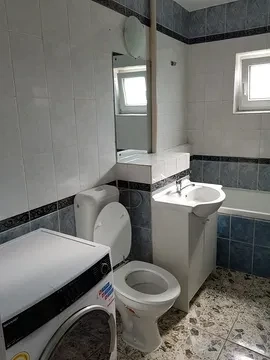 Calea Sagului | Centrala termica | Mobilat si utilat | Decomandat - imagine 3