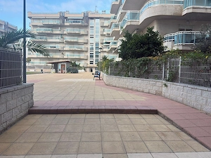 Apartament pe Costa Dorada la aproximativ 15 km de Tarragona și 115 km de Barcelona. - imagine 2