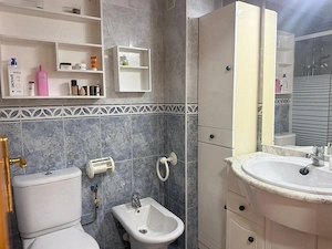 Apartament pe Costa Dorada la aproximativ 15 km de Tarragona și 115 km de Barcelona. - imagine 9