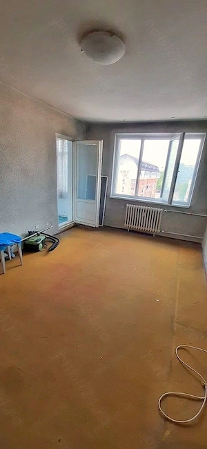 3 camere, etaj 5, reabilitat clasa A, Auchan Titan, metrou la 10 minute - imagine 2