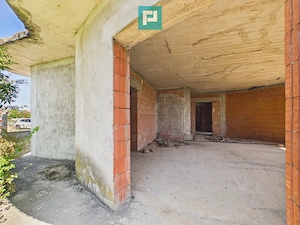 Vilă pe 3 niveluri și garaj 168mp în Zimandu Nou - imagine 6