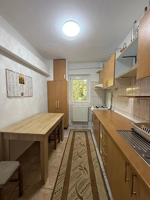 Apartament 3 Camere - 500 euro - Zona Iulius Mall - imagine 3