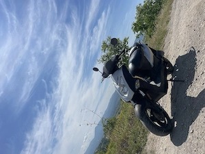 Vând scuter Kymco agiliti 50 4t