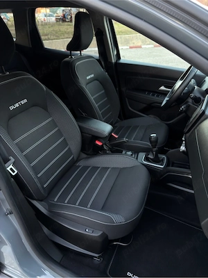 Dacia Duster III 4x4 1.5dCi AdBlue 2024 - imagine 4