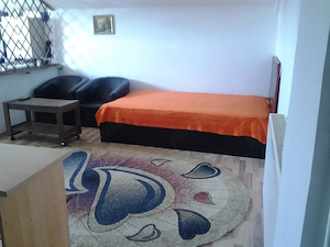 Garsoniera de inchiriat