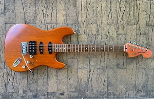 chitara electrica Squier Satin Trans Fat Stratocaster