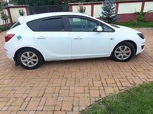 Opel Astra j - imagine 4