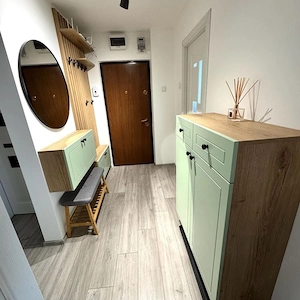 Renovat complet. Etaj intermediar. Centrala termica proprie. Garaj. Boxa. - imagine 6